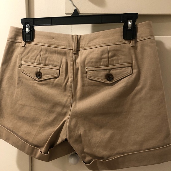 Shorts - Picture 3 of 3